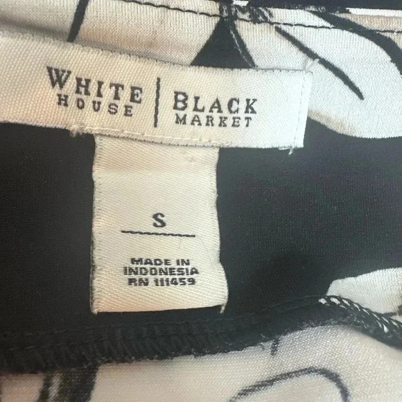 White House Black Market floral and scroll print dress size small - Picture 9 of 10